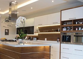 Eazyway Kitchens & Boards Midrand