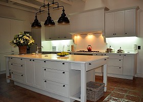 Sariga Designer Kitchens